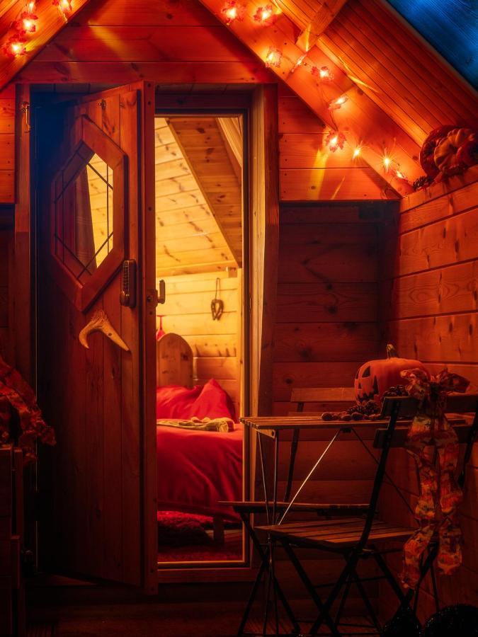 Hatters Meadows Glamping Ely Exterior foto