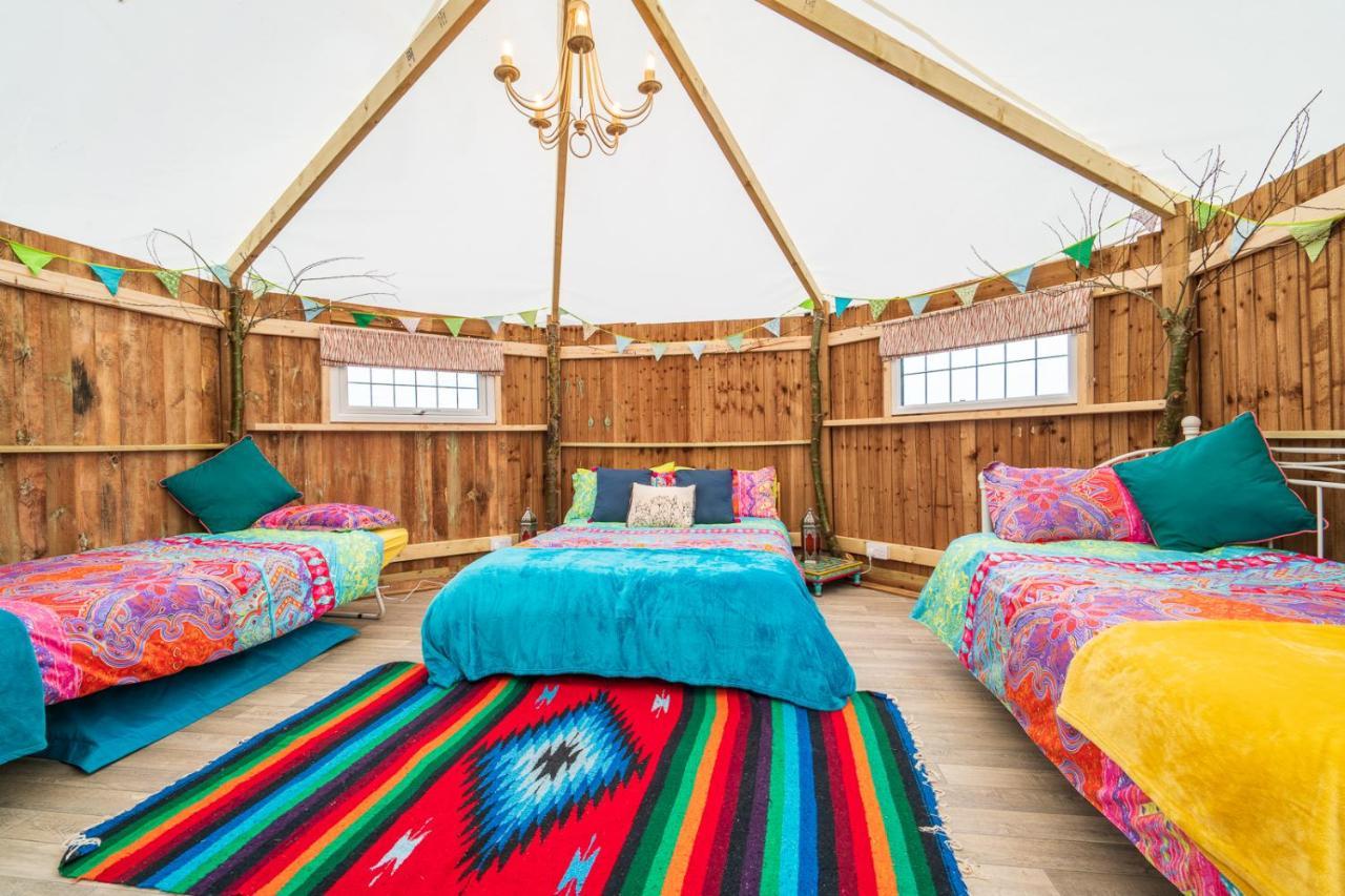 Hatters Meadows Glamping Ely Exterior foto